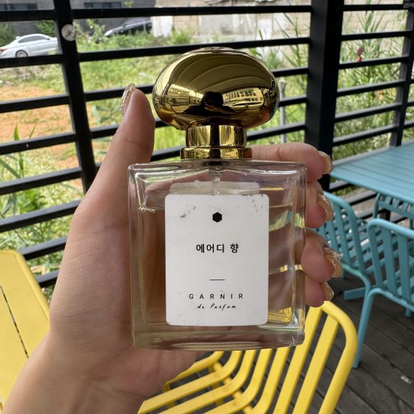 부천·경기·인천·서울 금형 사출 포트폴리오 - 향수뚜껑 (플라스틱/실리콘 사출, 시제품·소량·대량 생산 사례)