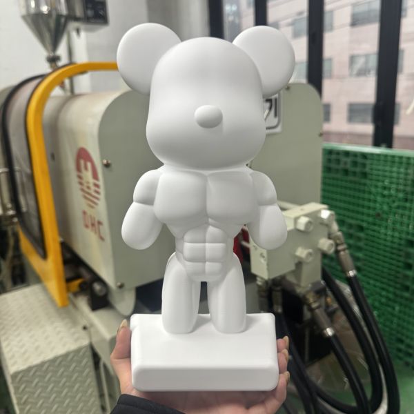 부천·경기·인천·서울 금형 사출 포트폴리오 - 근육 곰돌이 틀 (플라스틱/실리콘 사출, 시제품·소량·대량 생산 사례)