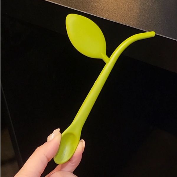 부천·경기·인천·서울 금형 사출 포트폴리오 - 줄기 숟가락 (플라스틱/실리콘 사출, 시제품·소량·대량 생산 사례)